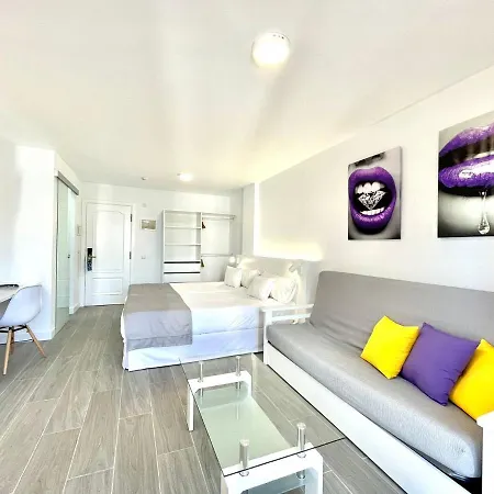 Reformed Studio, Free Wifi,rooftop Pool With View, Near Playa Jardin 아파트 *