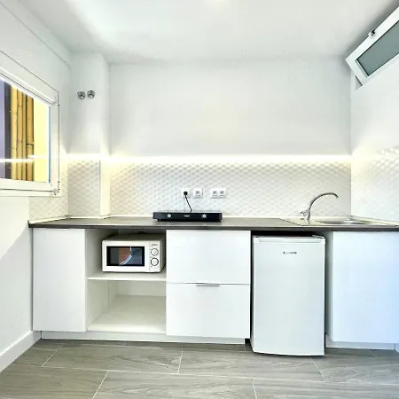 Reformed Studio, Free Wifi,rooftop Pool With View, Near Playa Jardin * 푸에르토 드 라 크루즈