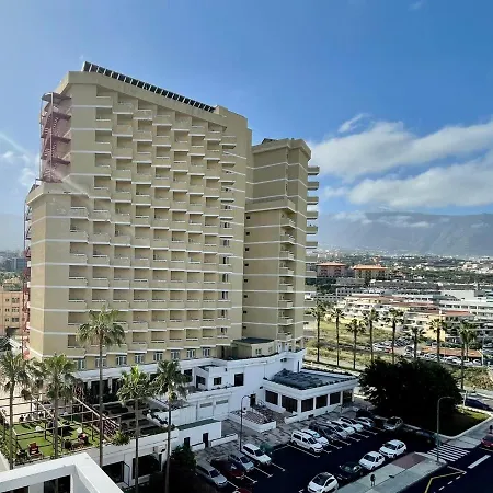 아파트 Reformed Studio, Free Wifi,rooftop Pool With View, Near Playa Jardin