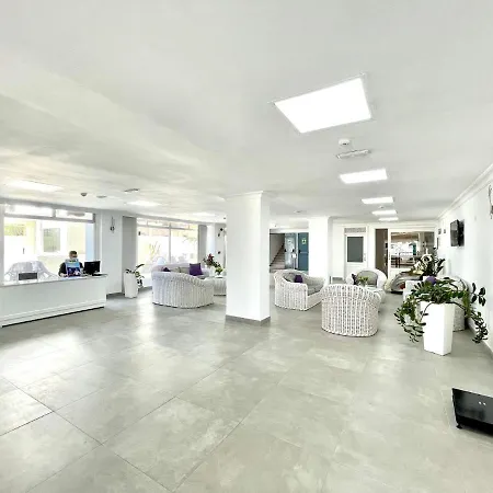 Reformed Studio, Free Wifi,rooftop Pool With View, Near Playa Jardin * 푸에르토 드 라 크루즈