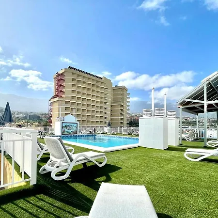아파트 Reformed Studio, Free Wifi,rooftop Pool With View, Near Playa Jardin